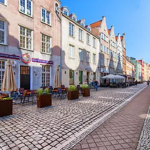 https://happiness-old-town-garbary.gdanskhotel.org
