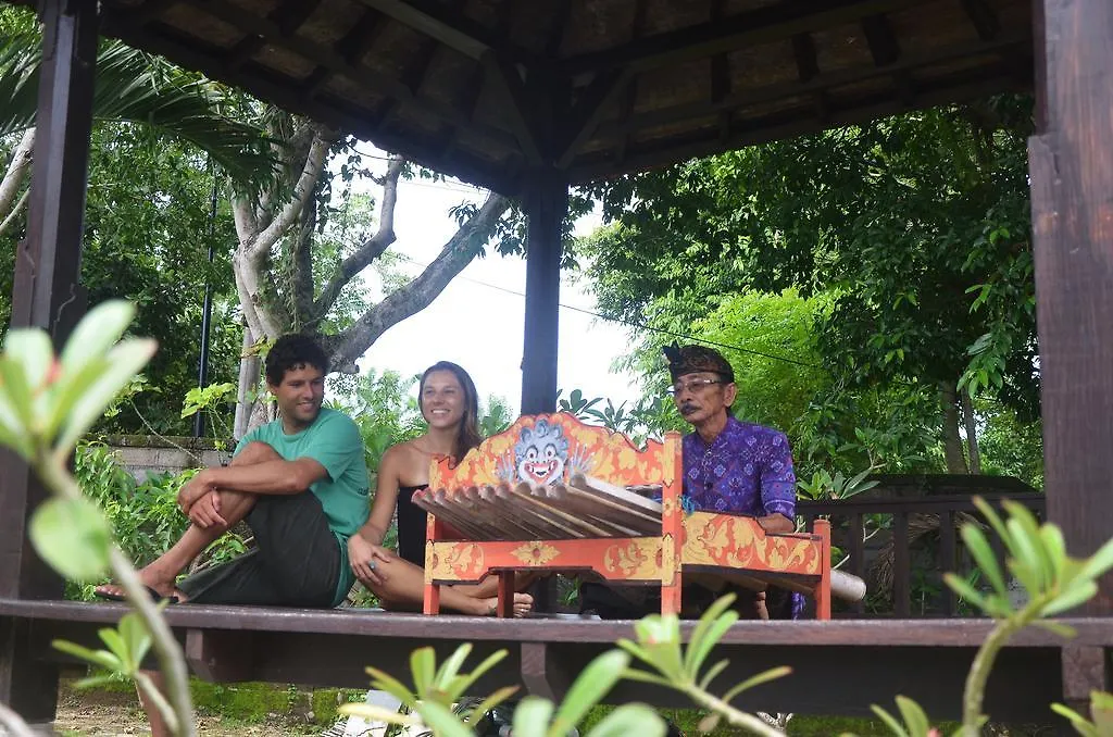 Medori Putih Homestay Uluwatu